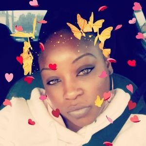 Meet your Posher, Bobbie